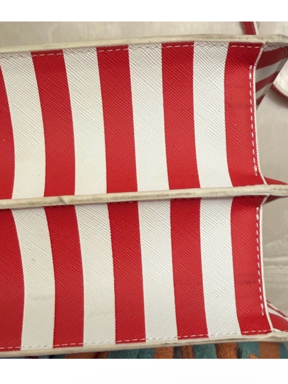 Striped Red & White Crossbody Bag - St. John - Picture 8 of 11